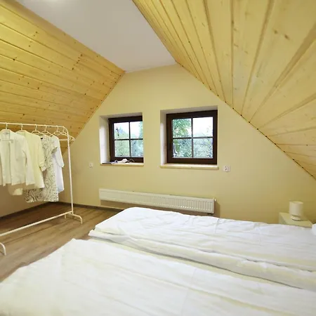 Dwie Lipy Wakacyjne *