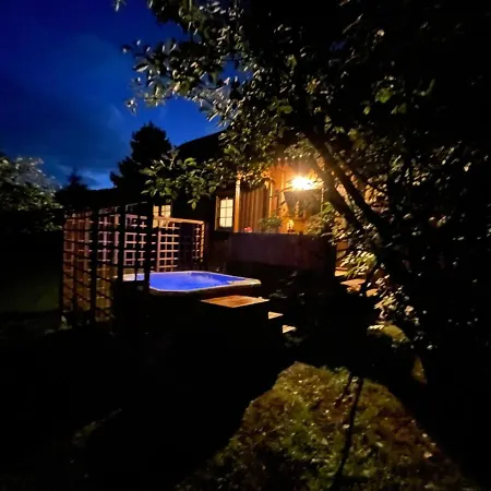 Holiday home Dwie Lipy Wakacyjne