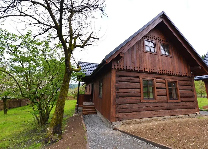 Dwie Lipy Wakacyjne * Zlatna