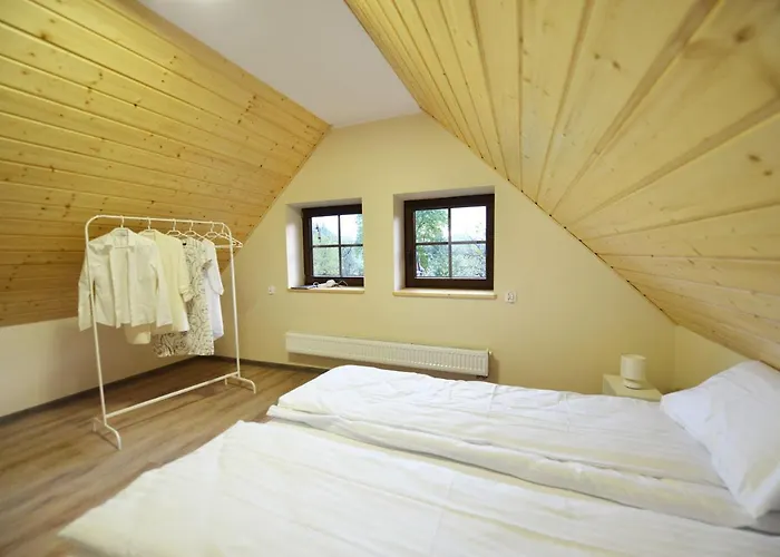 Dwie Lipy Wakacyjne *