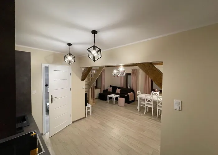 Dwie Lipy Wakacyjne *