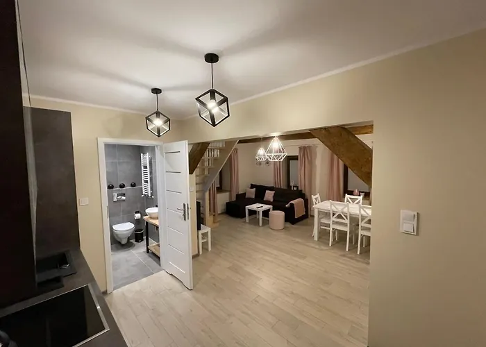 Dwie Lipy Wakacyjne *